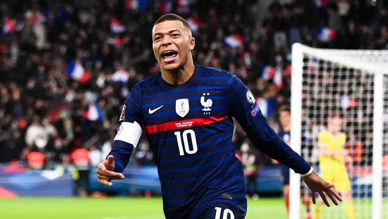 مبابي: لا أحد يفوقنا في الفوز بالكأس